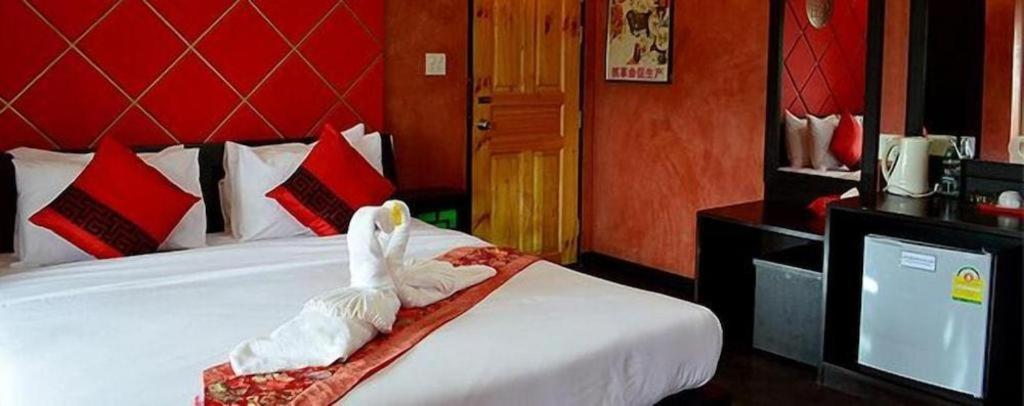 Tanisa Resort Chumphon Exterior foto