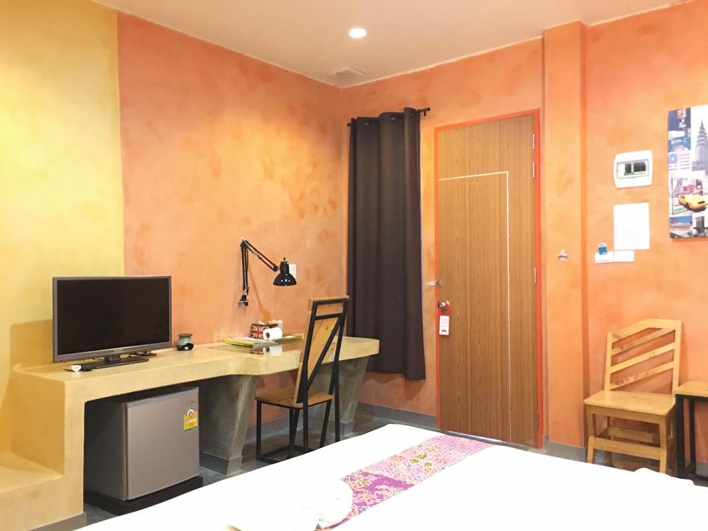 Tanisa Resort Chumphon Exterior foto