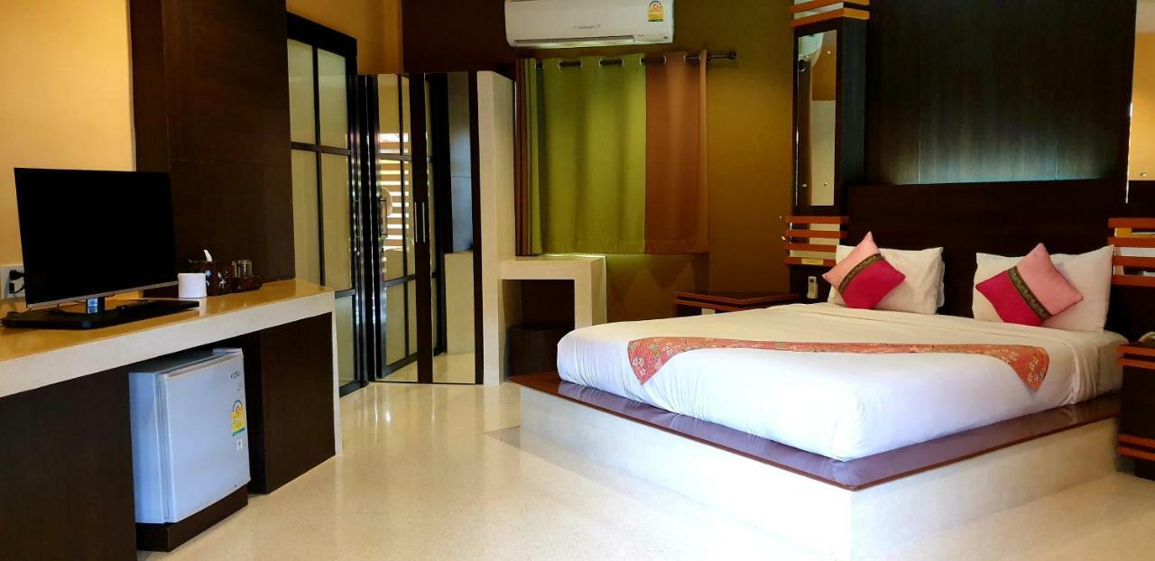 Tanisa Resort Chumphon Exterior foto